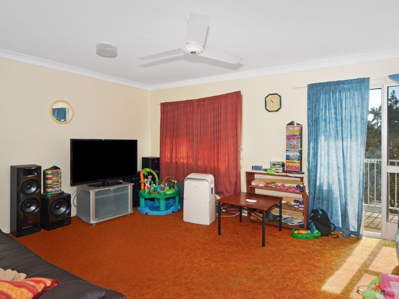 11 Clarke Avenue, North Nowra NSW 2541