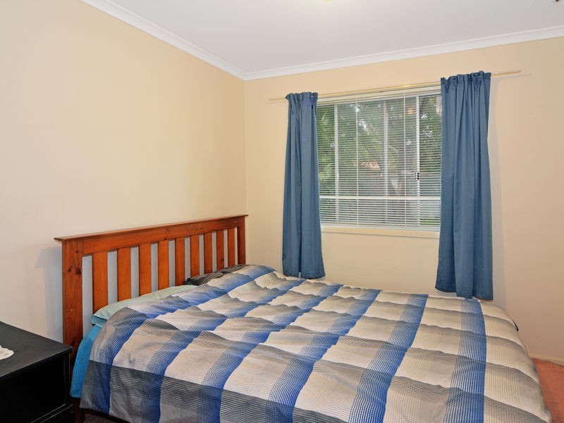 11 Clarke Avenue, North Nowra NSW 2541