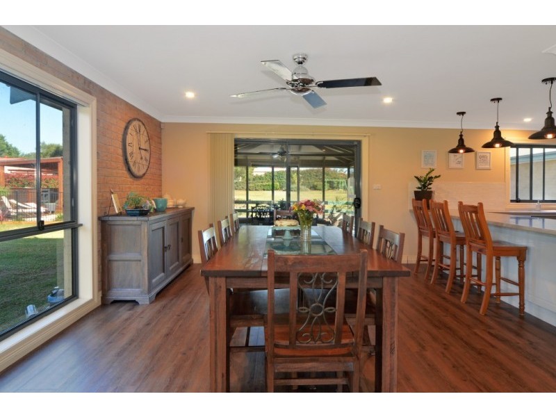 38 Tartarian Crescent, Bomaderry NSW 2541