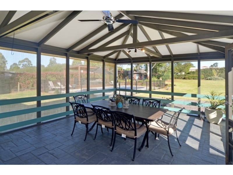 38 Tartarian Crescent, Bomaderry NSW 2541