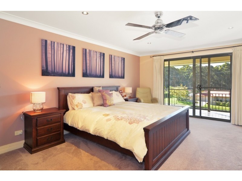 38 Tartarian Crescent, Bomaderry NSW 2541