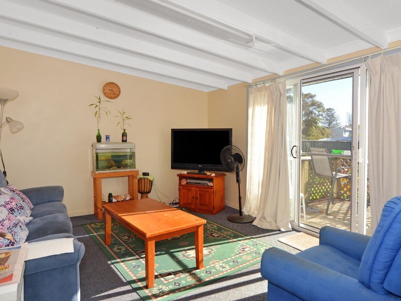 53 Comarong Street, Greenwell Point NSW 2540
