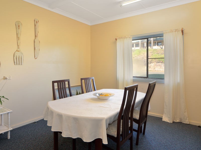 53 Comarong Street, Greenwell Point NSW 2540