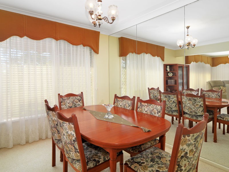 35 Walsh Crescent, North Nowra NSW 2541