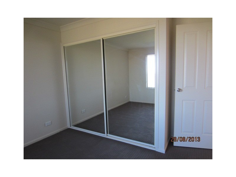 9/8 Meroo Road, Bomaderry NSW 2541