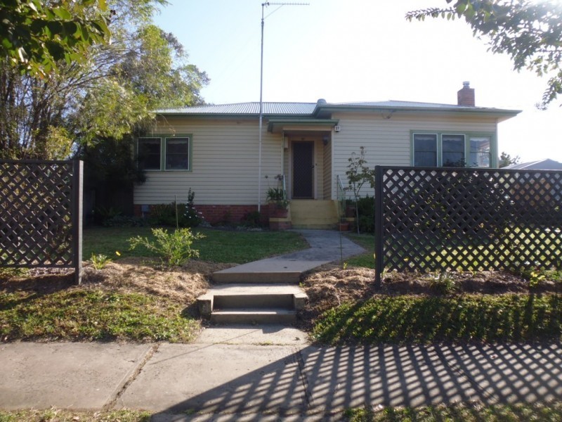 107 Kinghorne Street, Nowra NSW 2541