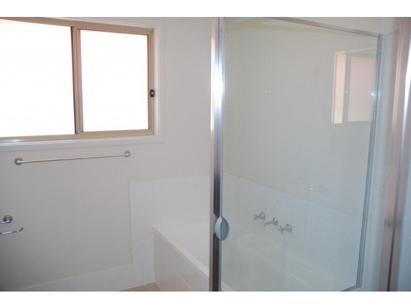 14 Nutans Crest, South Nowra NSW 2541