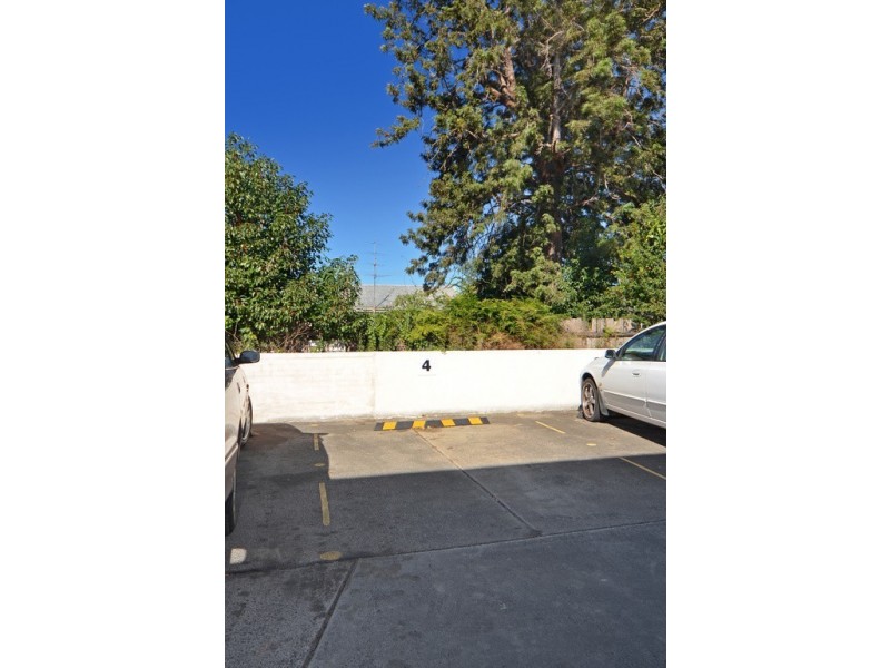 4/6 Campbell Place, Nowra NSW 2541