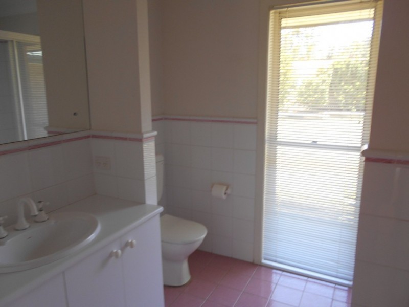 9 Cavanagh Lane, West Nowra NSW 2541