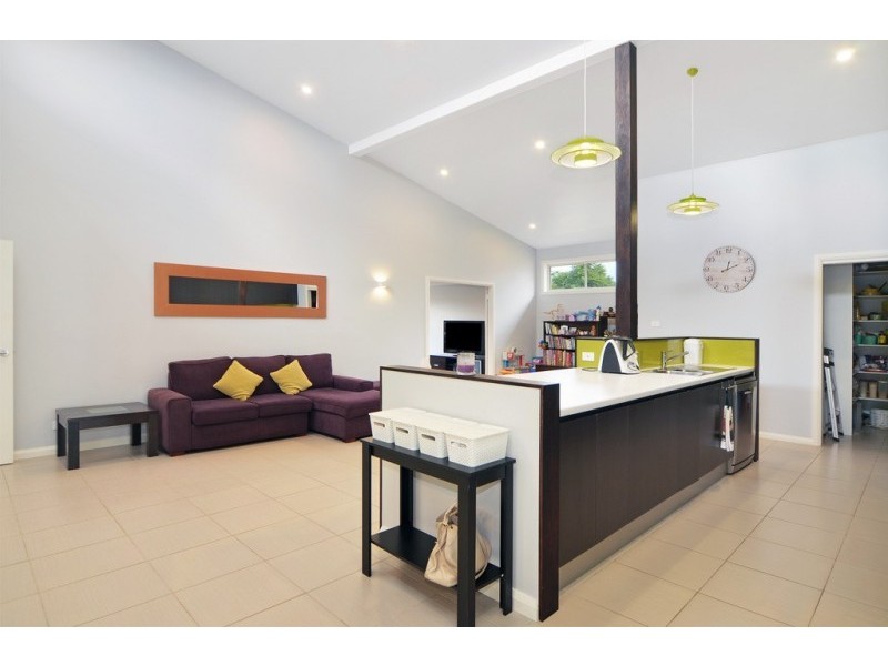 9 Zieria Avenue, North Nowra NSW 2541