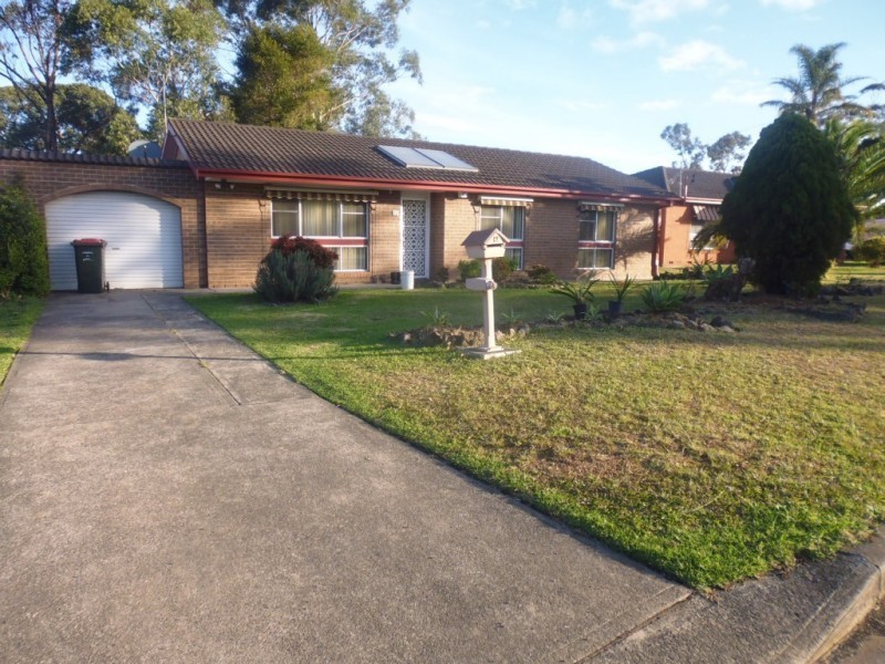 12 Crawford Drive, North Nowra NSW 2541