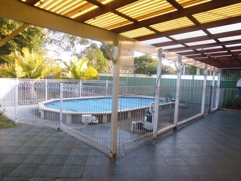 12 Crawford Drive, North Nowra NSW 2541