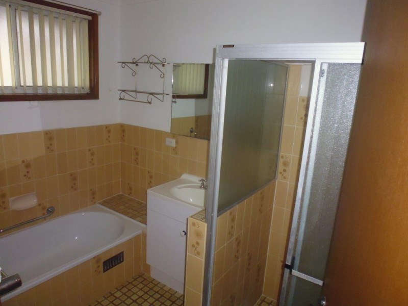 12 Crawford Drive, North Nowra NSW 2541