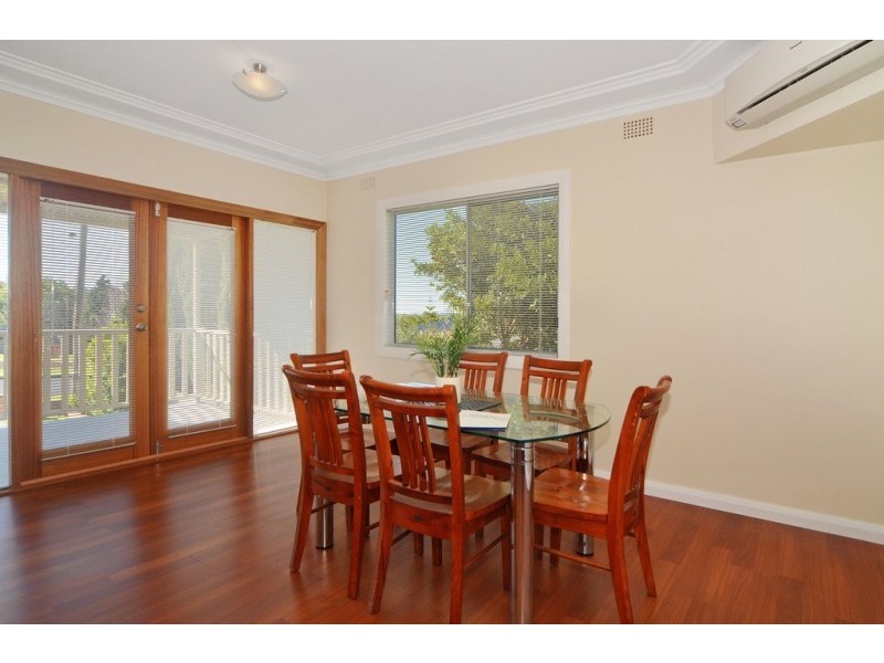 43 Mulgen Crescent, Bomaderry NSW 2541