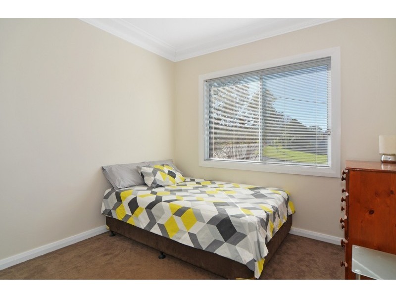 43 Mulgen Crescent, Bomaderry NSW 2541