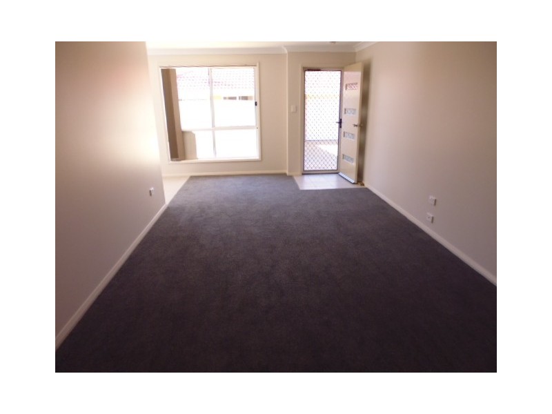 2/15 Sutherland Drive, North Nowra NSW 2541