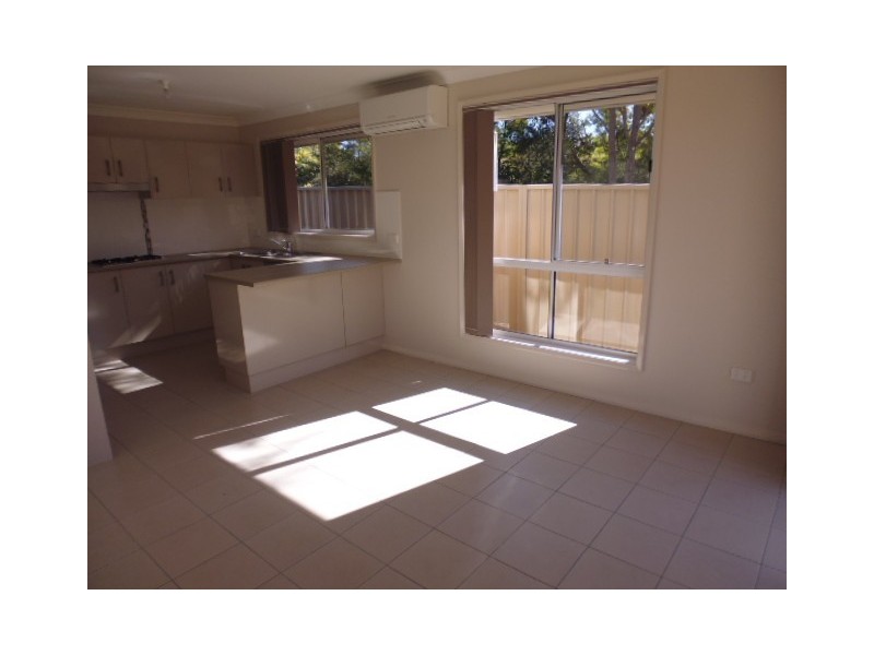 2/15 Sutherland Drive, North Nowra NSW 2541