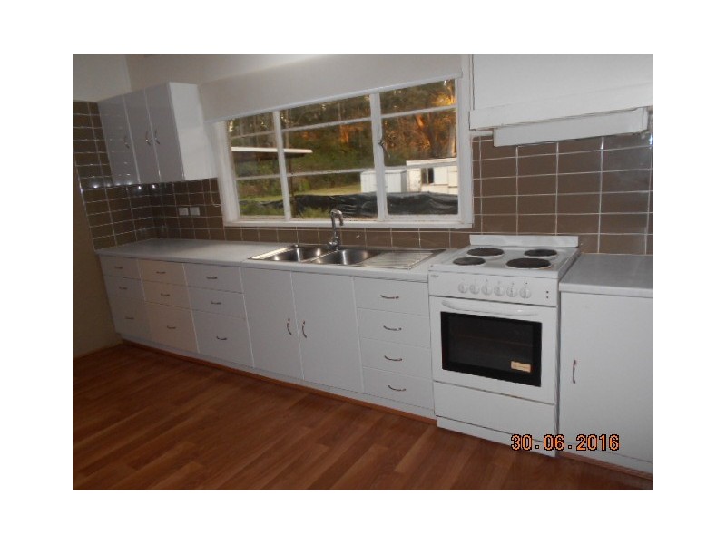 82 Hillcrest Avenue, South Nowra NSW 2541