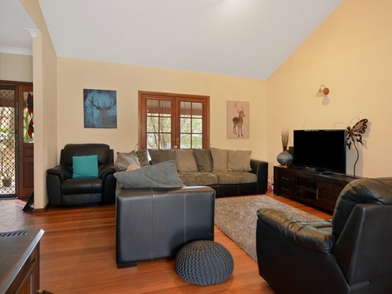 10 Lincorn Close, Bangalee NSW 2541