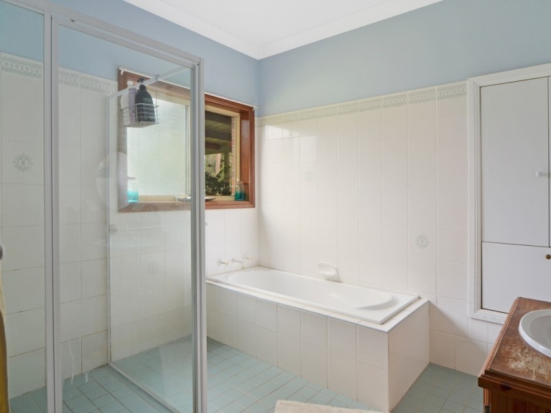 10 Lincorn Close, Bangalee NSW 2541