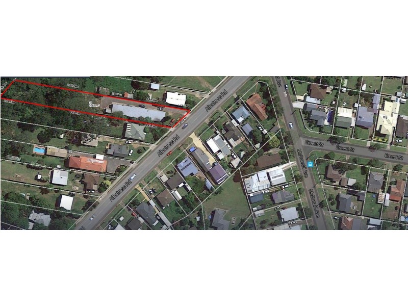 39 Albatross Road, Nowra NSW 2541