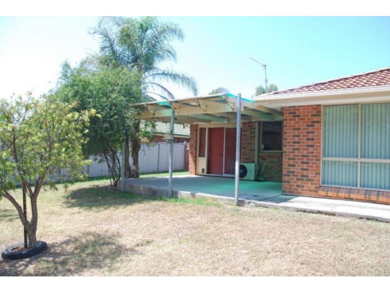 75 Park Road, Nowra NSW 2541