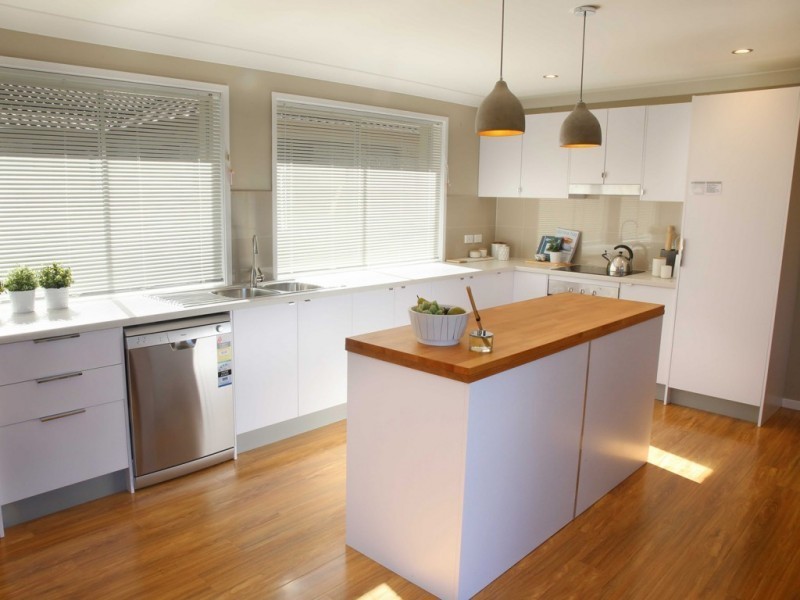 9 Caroola Parade, North Nowra NSW 2541