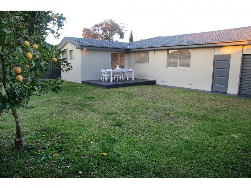 9 Caroola Parade, North Nowra NSW 2541