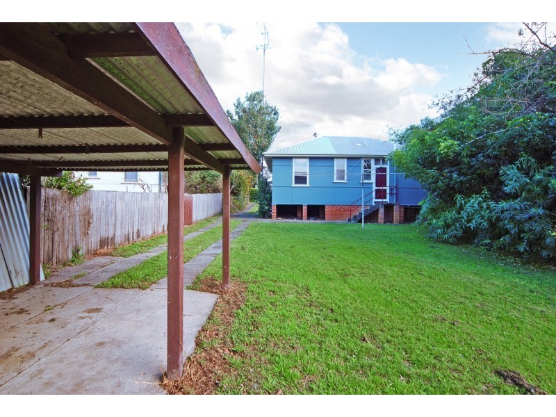 8 Burr Avenue, Nowra NSW 2541