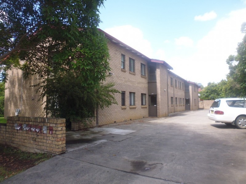 1/104 Douglas Street, Nowra NSW 2541