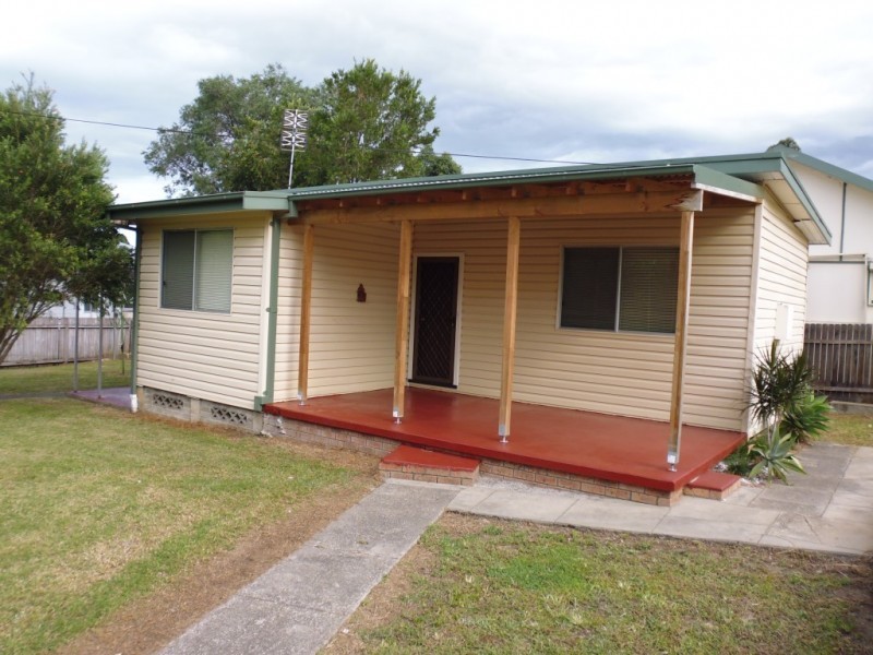 32 Meroo Road, Bomaderry NSW 2541