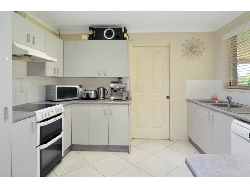 21 Hermes Crescent, Worrigee NSW 2540