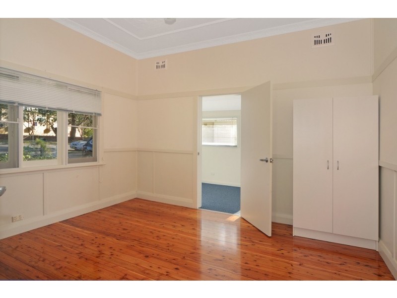 32 Shoalhaven Street, Nowra NSW 2541