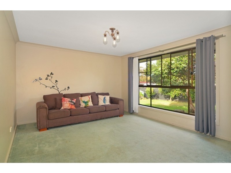 6 Halcot Avenue, North Nowra NSW 2541