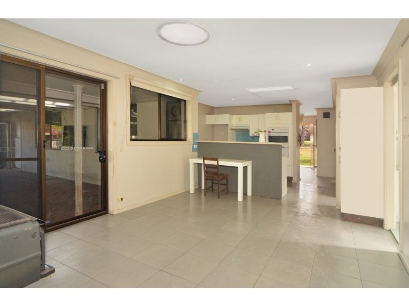6 Halcot Avenue, North Nowra NSW 2541