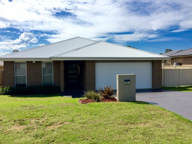 49 Peppermint Drive, Worrigee NSW 2540