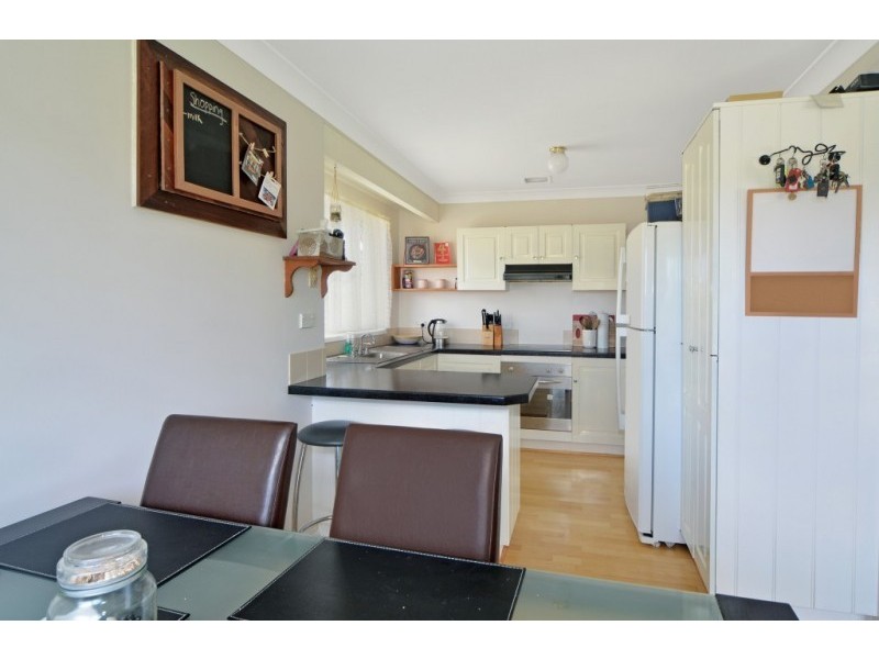 13 Maybush Way, West Nowra NSW 2541