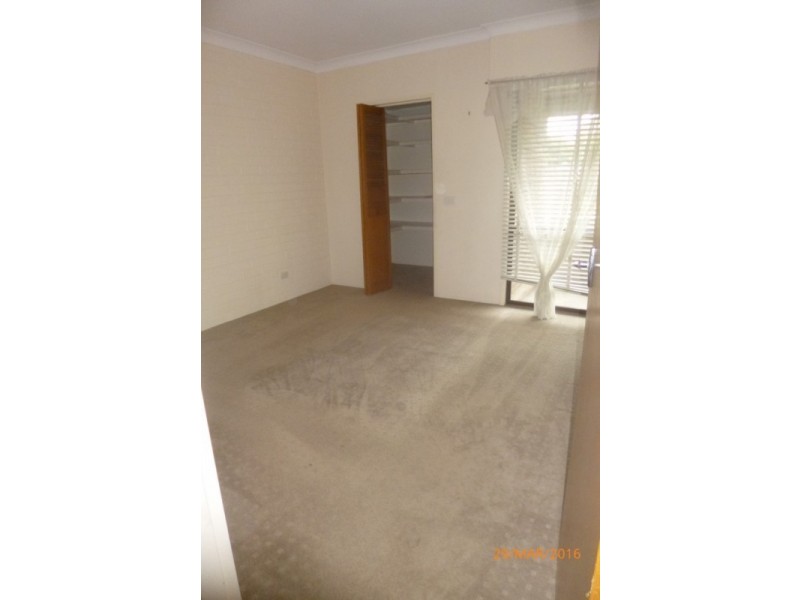 4/104 Douglas Street, Nowra NSW 2541