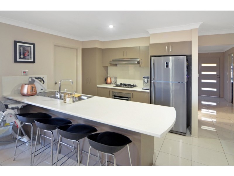 10 Coral Sea Drive, West Nowra NSW 2541