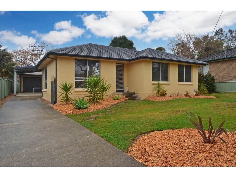7 Peak Avenue, North Nowra NSW 2541