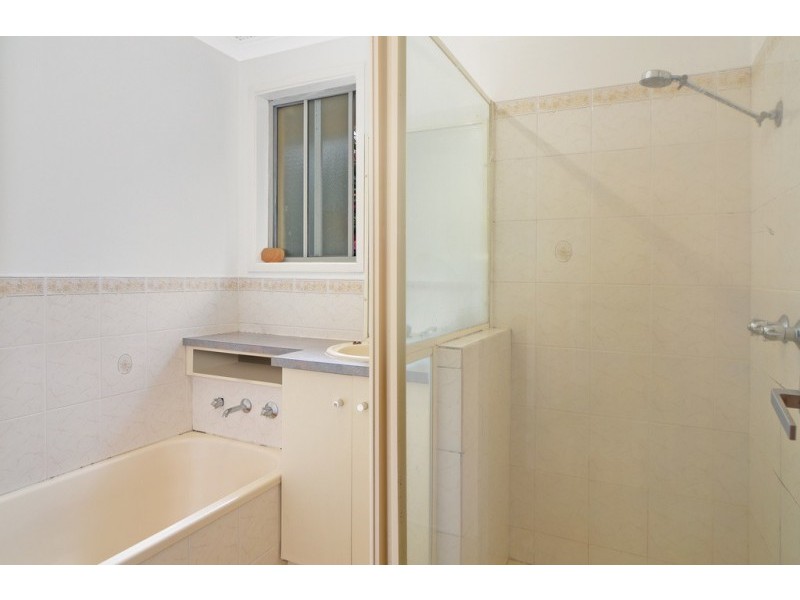 7 Peak Avenue, North Nowra NSW 2541