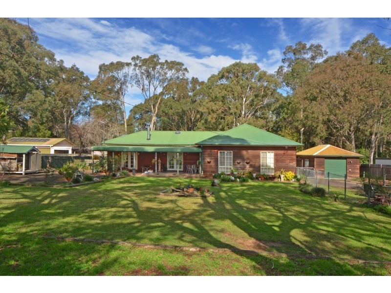 90 Hillcrest Avenue, South Nowra NSW 2541