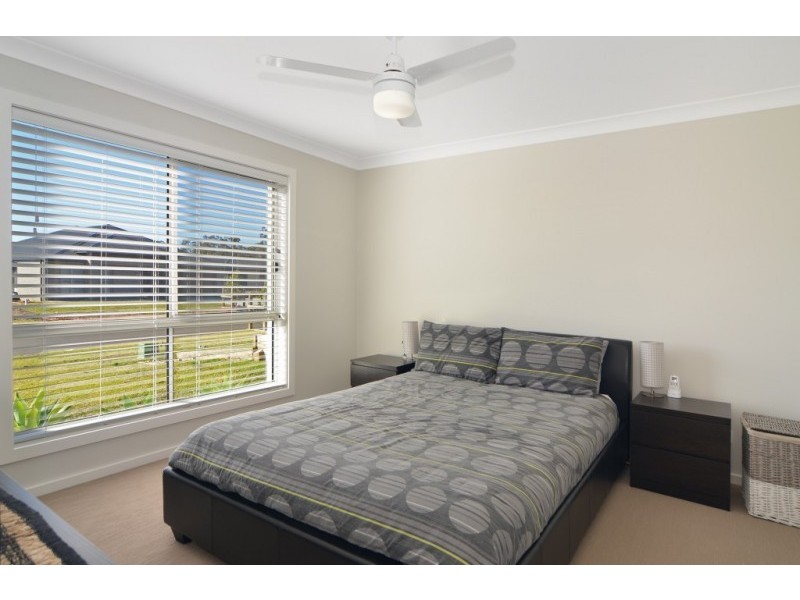 24 Wattlebird Road, South Nowra NSW 2541