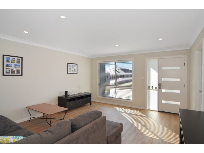 24 Wattlebird Road, South Nowra NSW 2541