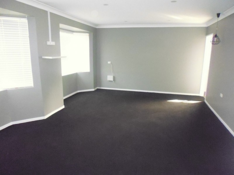 12 Coral Sea Drive, West Nowra NSW 2541