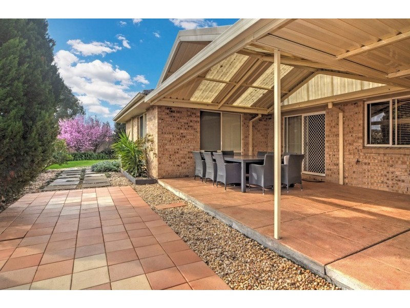 1 Robinia Way, Worrigee NSW 2540