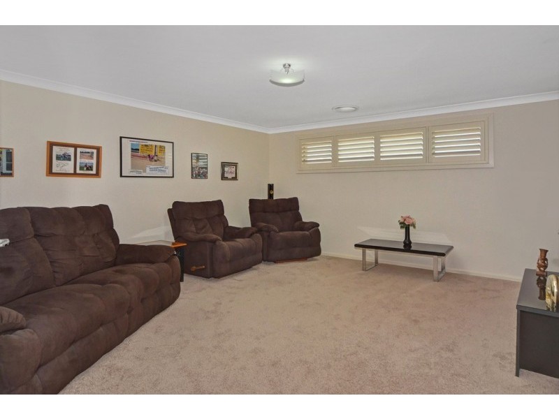 9 Nutans Crest, South Nowra NSW 2541