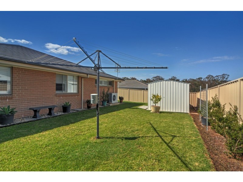 9 Nutans Crest, South Nowra NSW 2541
