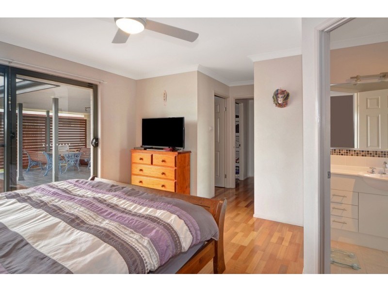 36 Warrigal Street, Nowra NSW 2541