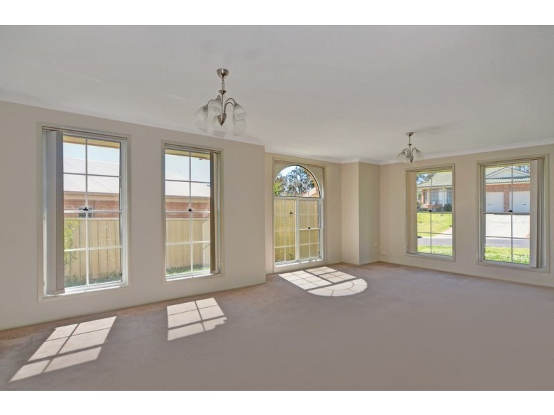 18 Warrigal Street, Nowra NSW 2541